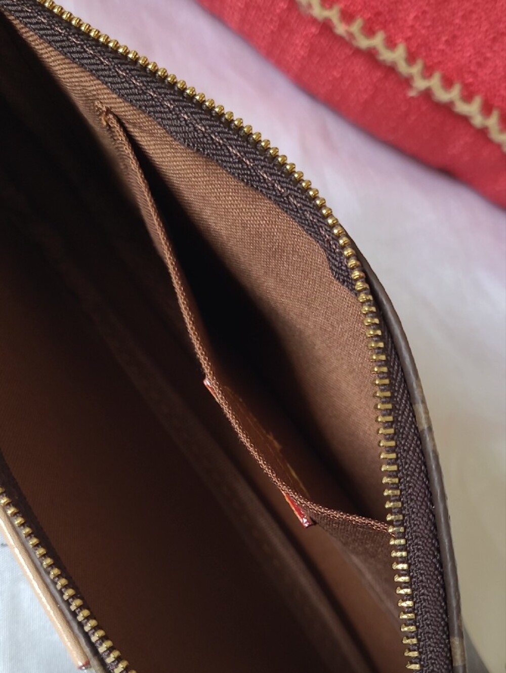 Louis Vuitton Look-A-Like Brown Monogram Crossbody with Gold Hardware - Picture 5 of 12